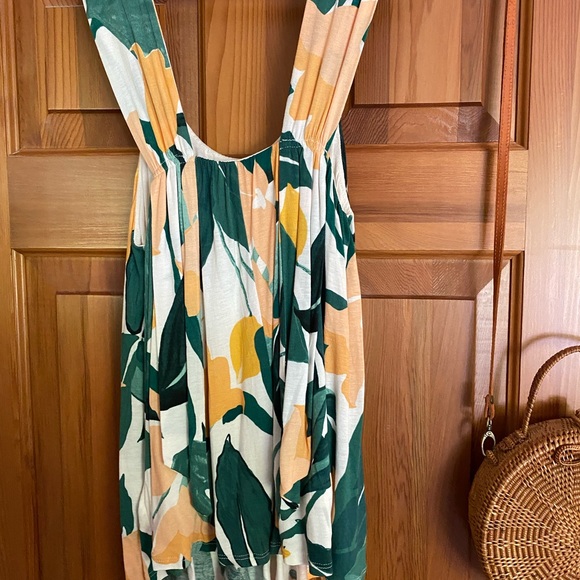 Boho tropical print top - Picture 2 of 5